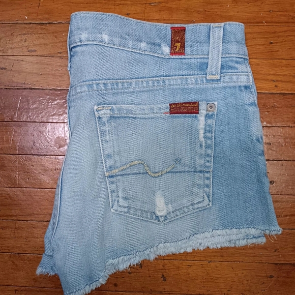 7 For All Mankind Light Blue Denim Cutoff Shorts - Picture 1 of 5